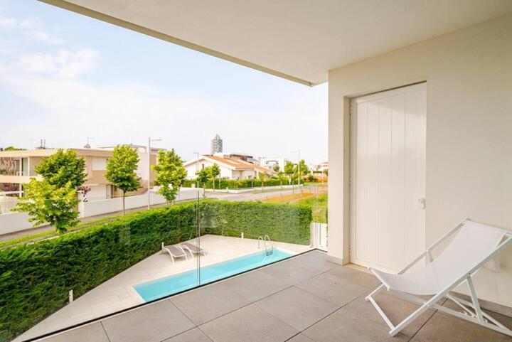 Apartment Luma With Pool Lido di Jesolo Bagian luar foto